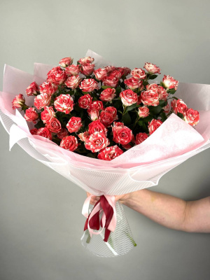 Букет из кустовых роз Файерфокс