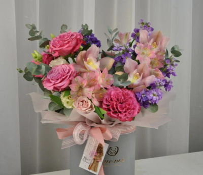 Букет в коробке Мелодия цветов
