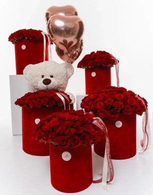 Подарочный набор Миллион алых роз