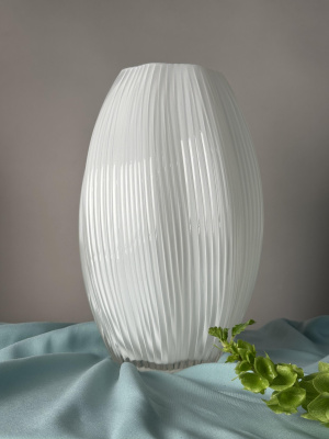 Ваза для цветов Джулия белая